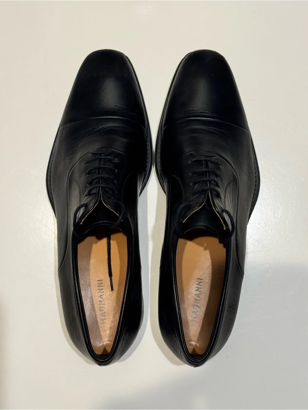 Men's Magnanni Black Leather Dress Shoe